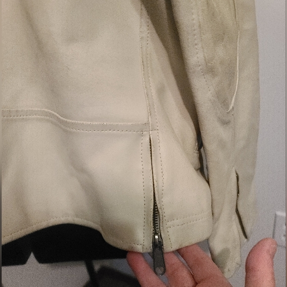 Le Chateau Off-White Leather Jacket - Picture 8 of 12